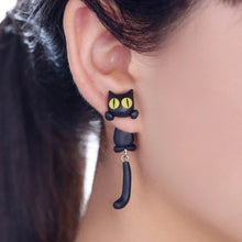 Load image into Gallery viewer, Dangle Cat Earrings
